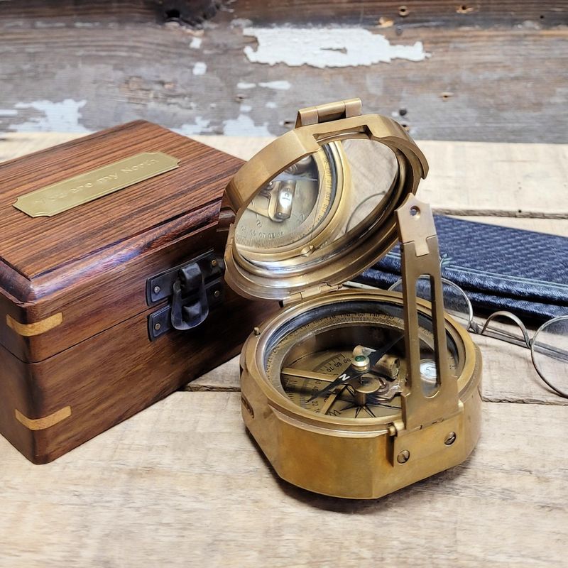 military-compass-with-engraved-plate